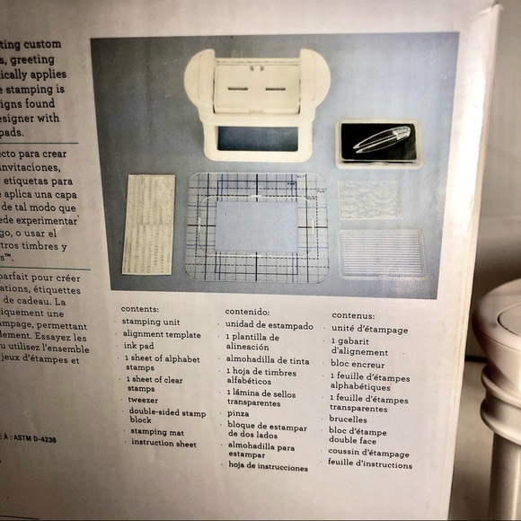 Martha Stewart Crafts self inking stamp set - Picture 6 of 8